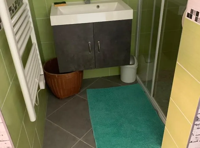 Maison Avec Jardin Et Parking Prive