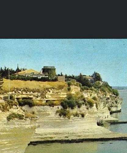 Maison Avec Jardin Et Parking Prive * Meschers-sur-Gironde